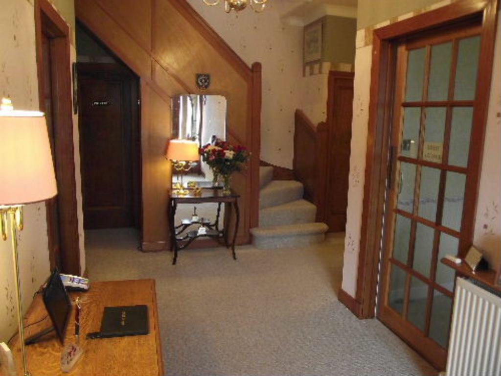 Whin Park Guest House 라그스 외부 사진